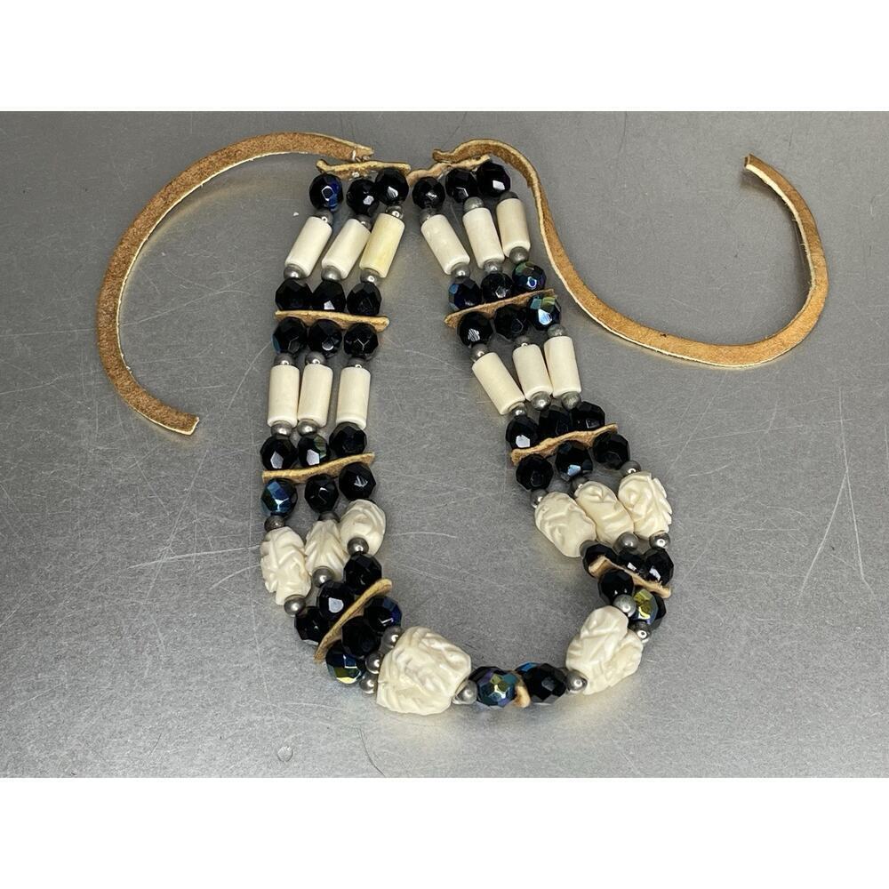 Vintage Native American Beaded & Leather Choker Necklace Tie Closure